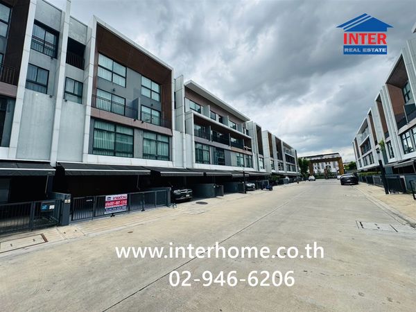 ทาวน์โฮม 3 ชั้น 21.8 ตร.ว. หมู่บ้านอาร์เด้นพัฒนาการ ซอยพัฒนาการ20 แยก8 ถนนพัฒนาการ ถนนอ่อนนุช เขตสวนหลวง กรุงเทพมหานคร 
