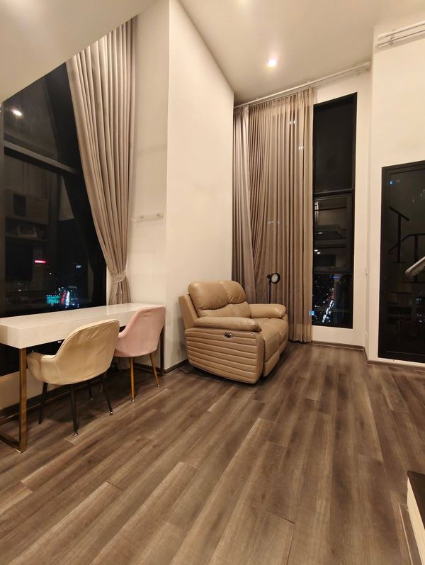 🏠✨ ไนท์บริดจ์ สเปซ พระราม 9 (KnightsBridge Space Rama 9 | เช่าคอนโด 1 ห้องนอน (HBH-RP-195)