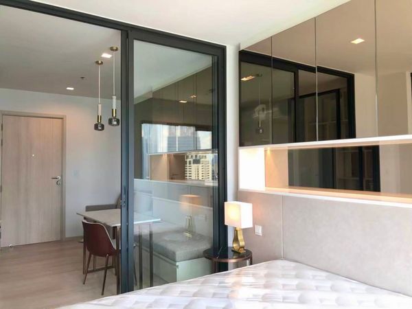 Condo for rent: Life One Wireless (35 sq m.), 1 bedroom, 1 bathroom, near BTS Ploenchit.