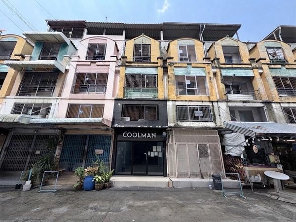 🏢🔥 ขายอาคารพาณิชย์ 4 ชั้น ทำเลดี ประชาอุทิศ 58/3 ใกล้ Lotus’s Go Fresh ประชาอุทิศ เพียงประมาณ 200 เมตร!