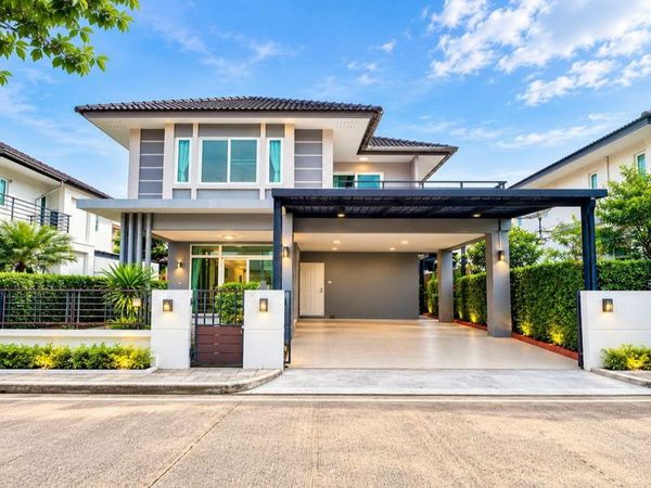 บ้านเดี่ยวสไตล์ญี่ปุ่น พร้อมอยู่ ให้เช่า คันทรี่โฮม เลค แอนด์ พาร์ค ศรีราชา