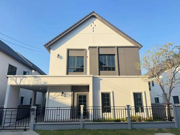 เซนโทร บางนา เฟส 2 / 4 ห้องนอน (ขาย), Centro Bangna Phase 2 / 4 Bedrooms (FOR SALE) DA175 