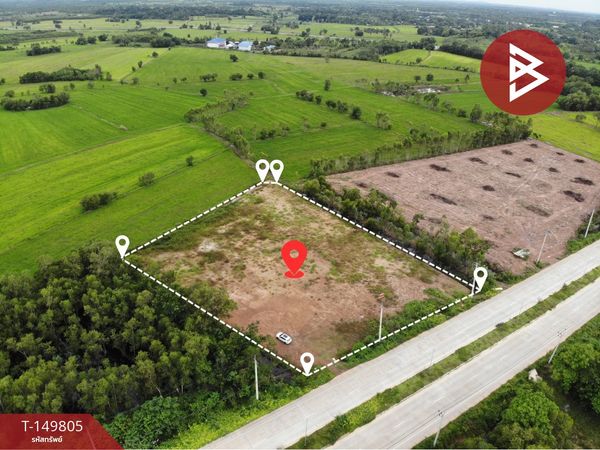 Land for sale, area 4 rai 3 ngan 2.7 sq m, next to the main road 3070, Hua Wa Subdistrict, Si Maha Phot District, Prachinburi Province.