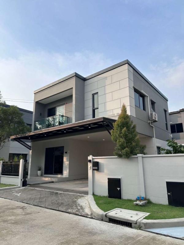 Centro Bangna / 3 Bedrooms (FOR SALE) DA184