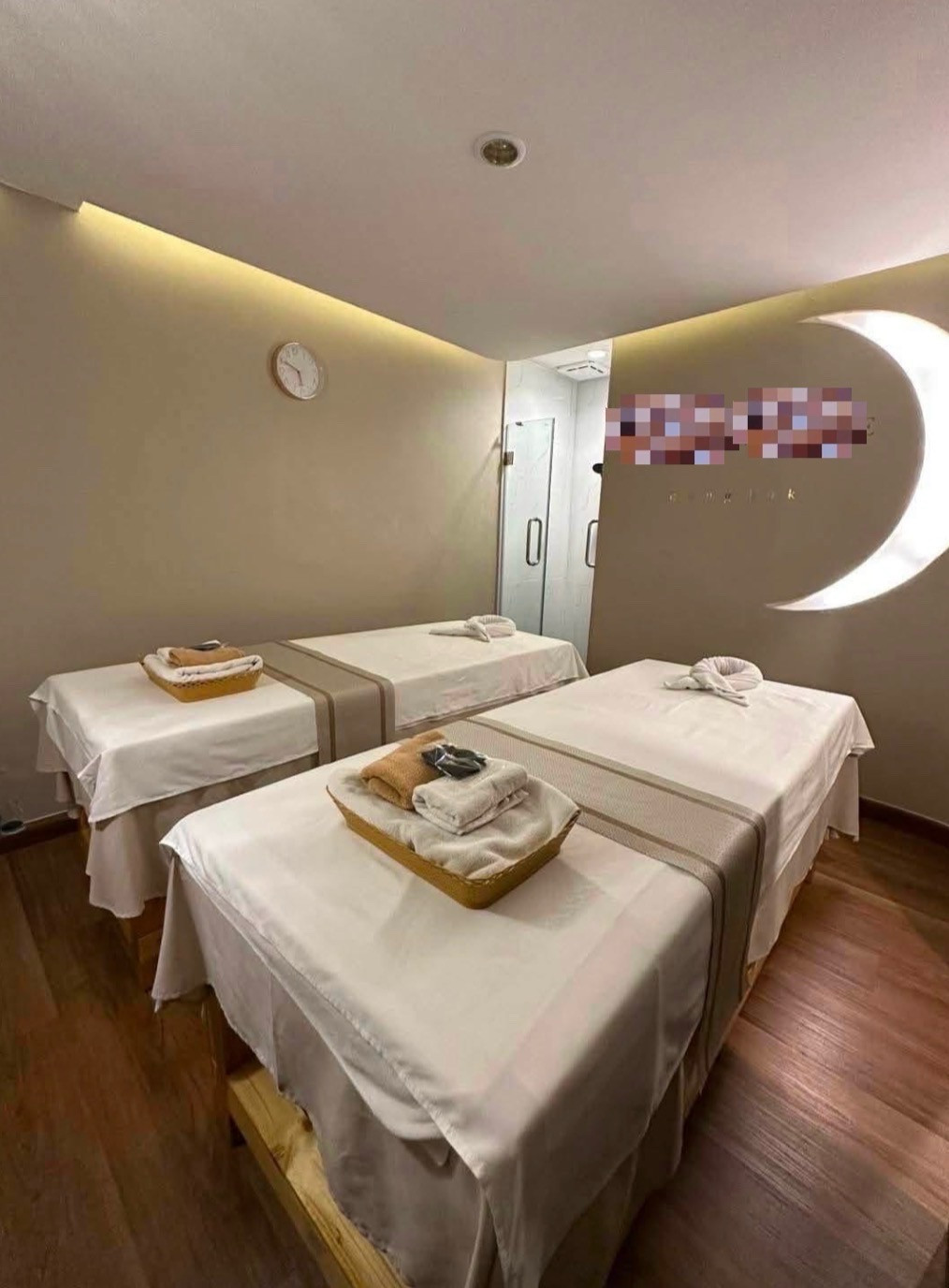 📌 For Sale/Lease: Massage and Spa in Siam, near BTS, established customer base, six-figure monthly profit, 4-story building, predominantly foreign clientele. Includes 14 massage therapists and 3 receptionists. – รูปที่ 2