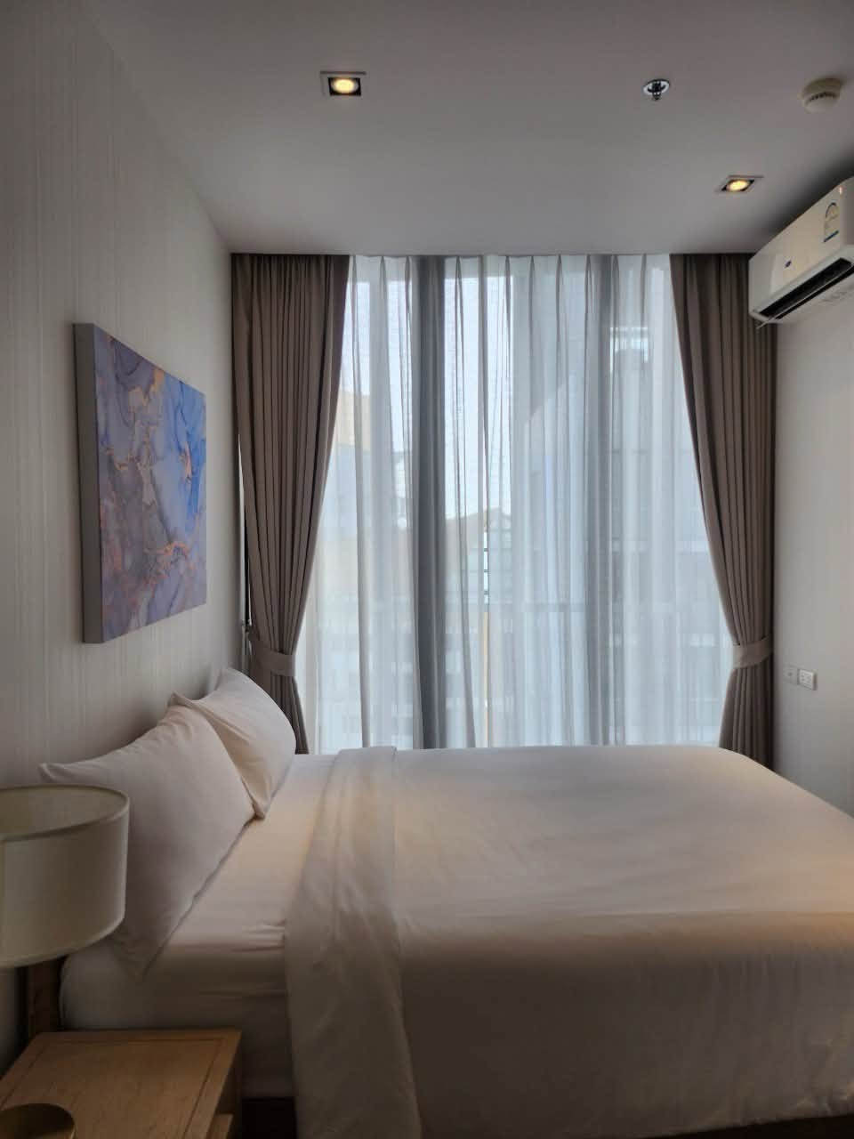 FOR RENT: Park Origin Phrom Phong Spacious unit in a prime Sukhumvit 24 location. 2 Bedrooms | 2 Bathrooms Rent only ฿45,000 / 12 months FOR RENT: Park Origin Phrom Phong Spacious unit in a prime Sukhumvit 24 location. 2 Bedrooms | 2 Bathrooms Rent only ฿45,000 / 12 months