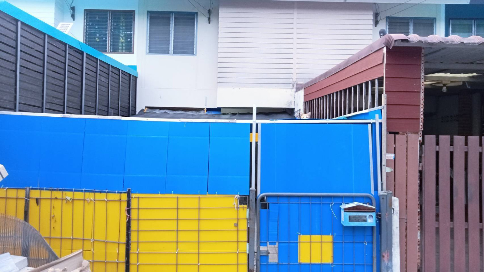 ขายถูกที่สุดในย่านนี้ ทาวน์เฮ้าส์ 2 ชั้น เอื้ออาทรอยู่วิทยา12 หนองจอก ขนาด 22 ตรว. 2 นอน 1 น้ำ บ้านเปล่า ขายตามสภาพ เหมาะซื้ออยู่เองหรือนักลงทุนนำไปรีโนเวทต่อ ใกล้ มหาวิทยาลัยเทคโนโลยีมหานคร – รูปที่ 2