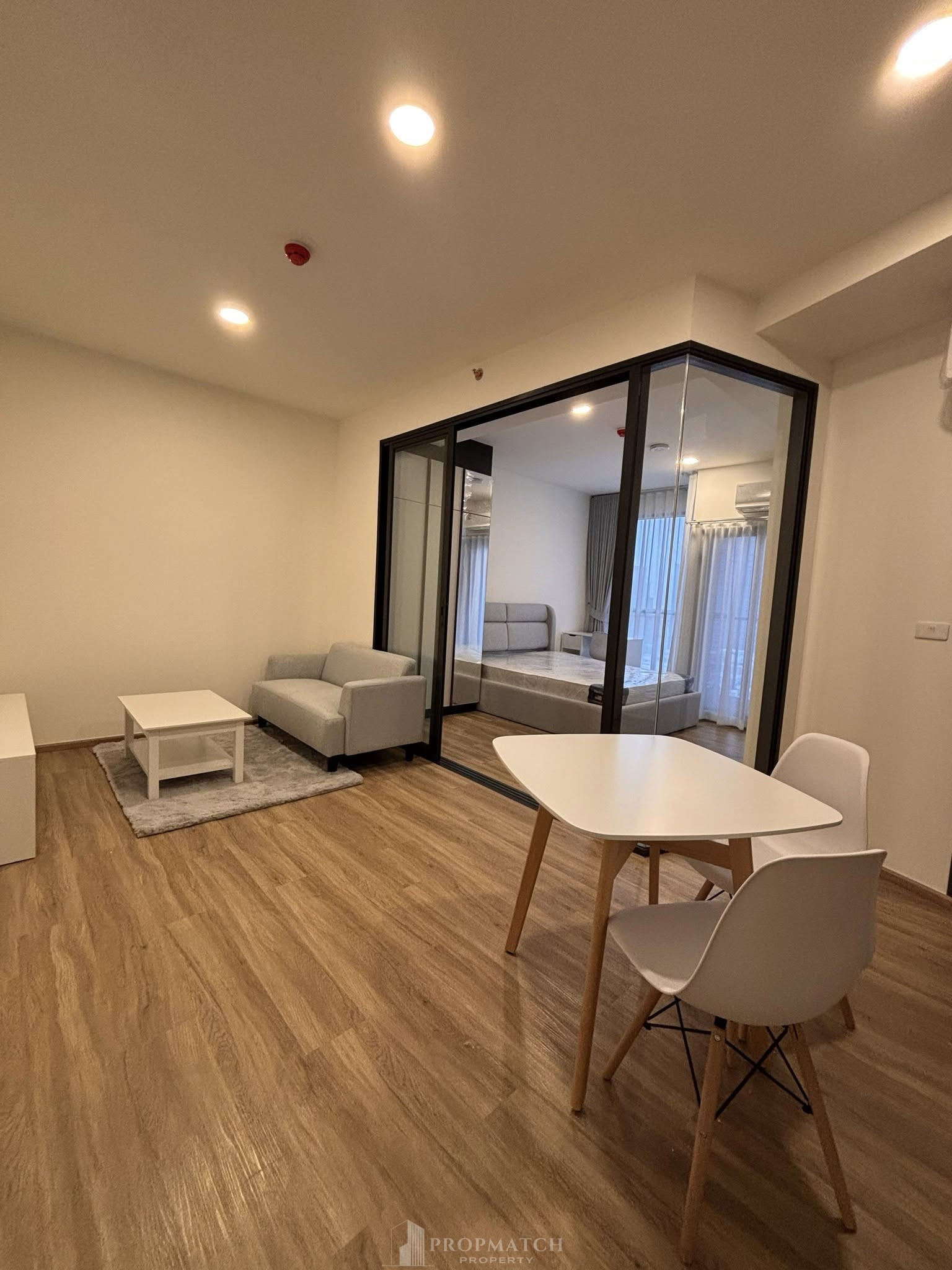 ✨Flash Deal ✨THE STAGE Mindscape Ratchada-Huai Khwang ( 1Bed 1Bath 34SQM.) พร้อมอยู่ ! เพียง 20,000 บาทต่อเดือน Tel.0981315848 @propmatch ✨Flash Deal ✨THE STAGE Mindscape Ratchada-Huai Khwang ( 1Bed 1Bath 34SQM.) พร้อมอยู่ ! เพียง 20,000 บาทต่อเดือน Tel.0981315848 @propmatch