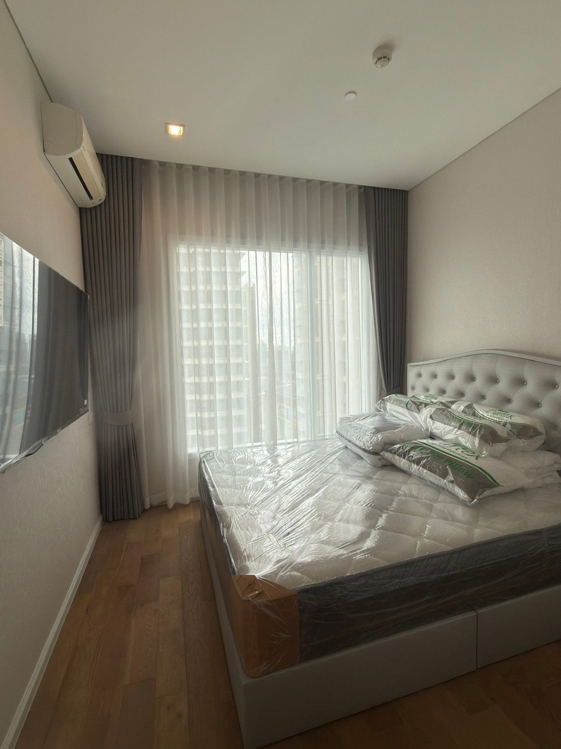 For Rent : The saint Residence Ladprao **New room, first , first to live in and 1 bedroom, extra large (largest in the project) For Rent : The saint Residence Ladprao **New room, first , first to live in and 1 bedroom, extra large (largest in the project)