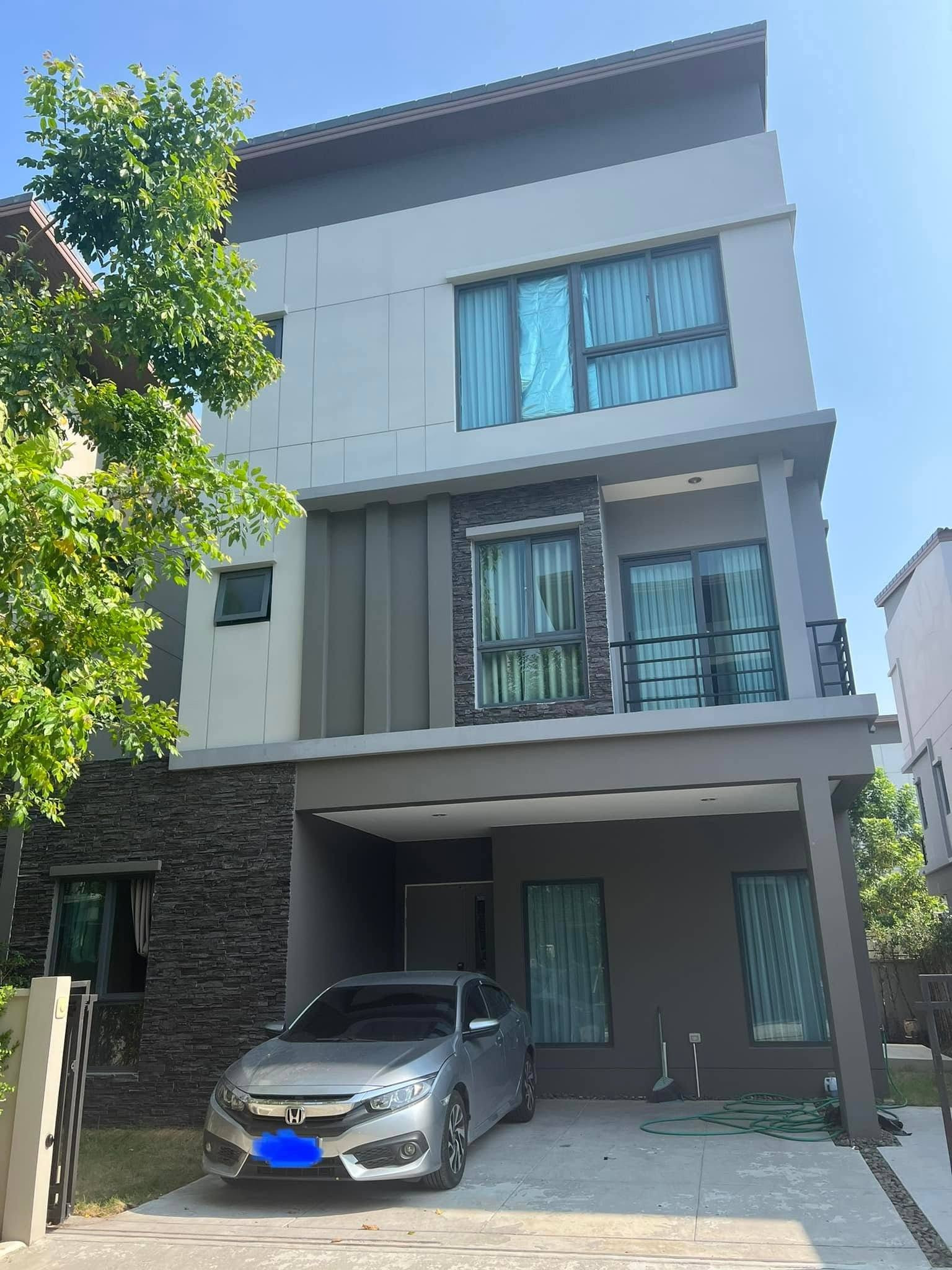 ให้เช่าบ้านเดี่ยว 3 ชั้น โครงการ บ้านกลางเมือง ดิอิดิชั่น พระราม 9 - กรุงเทพกรีฑา แอร์เฟอร์นิเจอร์ครบ มี4ห้องนอน 4ห้องน้ำ ราคาเช่าเดือนละ55,000บาท/เดือน ให้เช่าบ้านเดี่ยว 3 ชั้น โครงการ บ้านกลางเมือง ดิอิดิชั่น พระราม 9 - กรุงเทพกรีฑา แอร์เฟอร์นิเจอร์ครบ มี4ห้องนอน 4ห้องน้ำ ราคาเช่าเดือนละ55,000บาท/เดือน