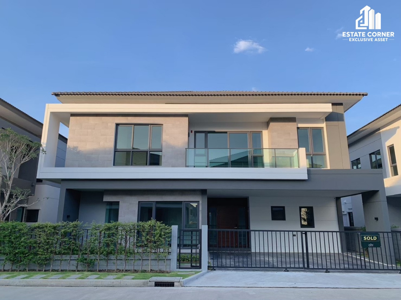 ขาย บ้านเดี่ยว หมู่บ้าน เดอะ ซิตี้ บางนา  บนทำเล ใกล้ MEGA บางนา