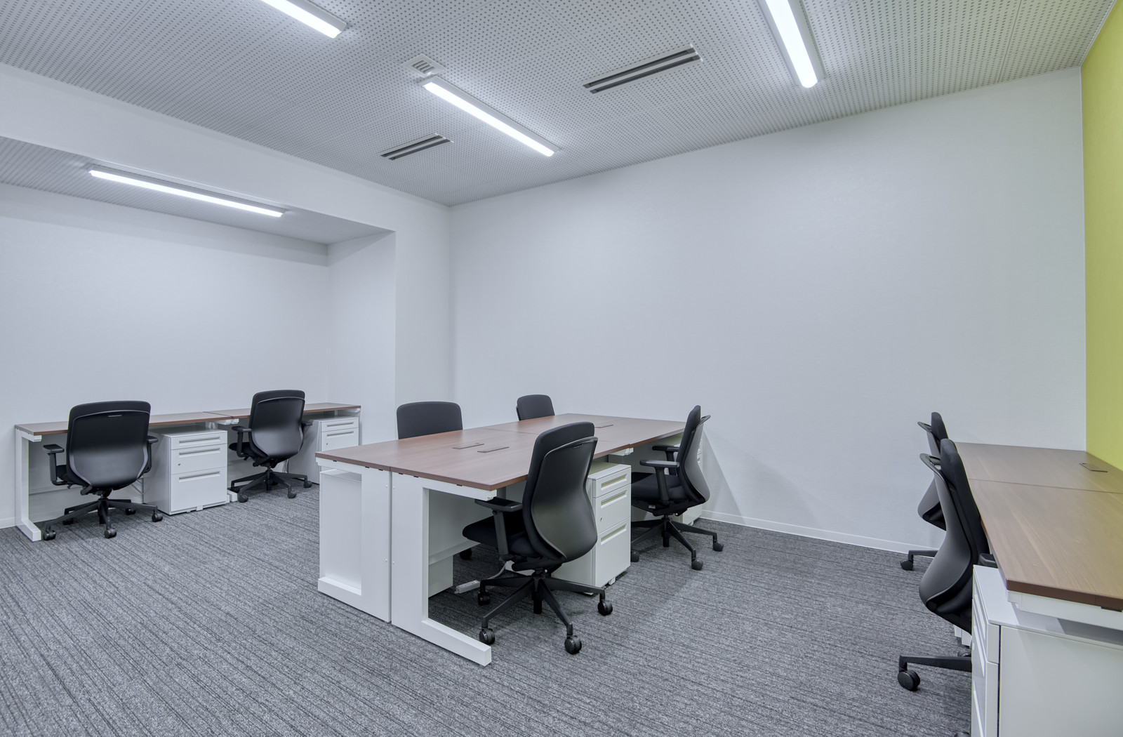 พื้นที่ออฟฟิศพร้อมบริการครบวงจรสำหรับคุณและทีมใน Regus Pichai  – รูปที่ 2