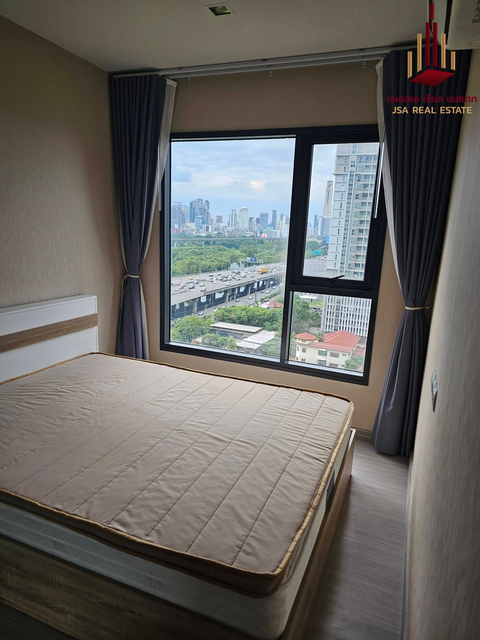 ✨ For Rent: Life Asoke Hype Condo ✨ 💰 Only 20,000 THB/month ✨ For Rent: Life Asoke Hype Condo ✨ 💰 Only 20,000 THB/month