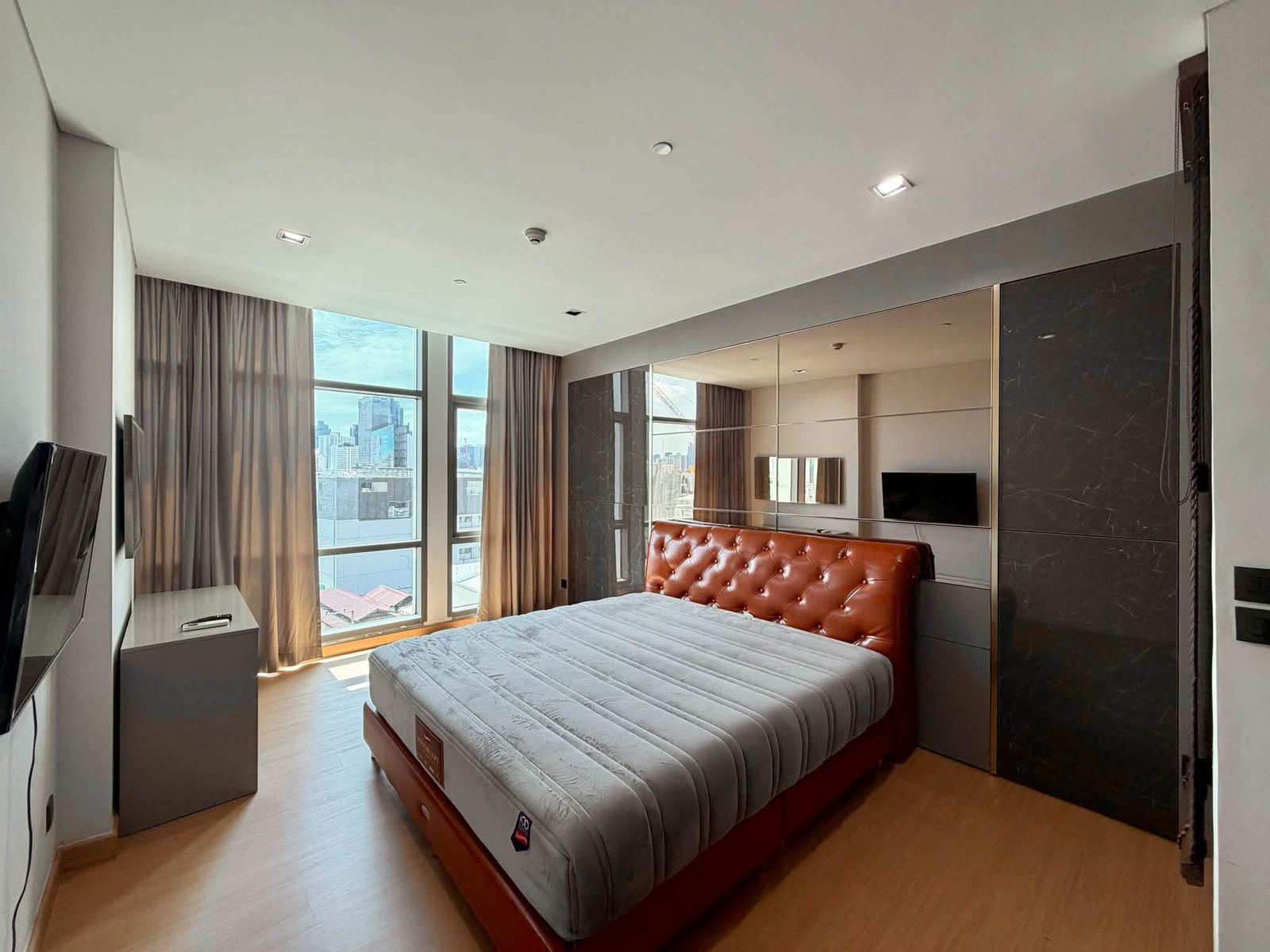 📌 THE ROOM Charoen Krung 30 🔥55 Sqm 32,000🔥📞 Call 0928895628 📌 THE ROOM Charoen Krung 30 🔥55 Sqm 32,000🔥📞 Call 0928895628