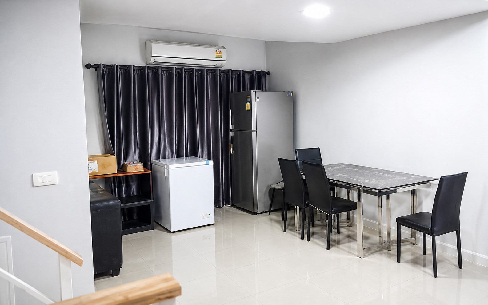 ขายทาวน์โฮม 2 ชั้น หมู่บ้านเดอะคอนเนค 28 วัชรพล-เพิ่มสิน ฟรีทาสีใหม่ทั้งหลัง ทำเลดี เดินทางสะดวก – รูปที่ 2