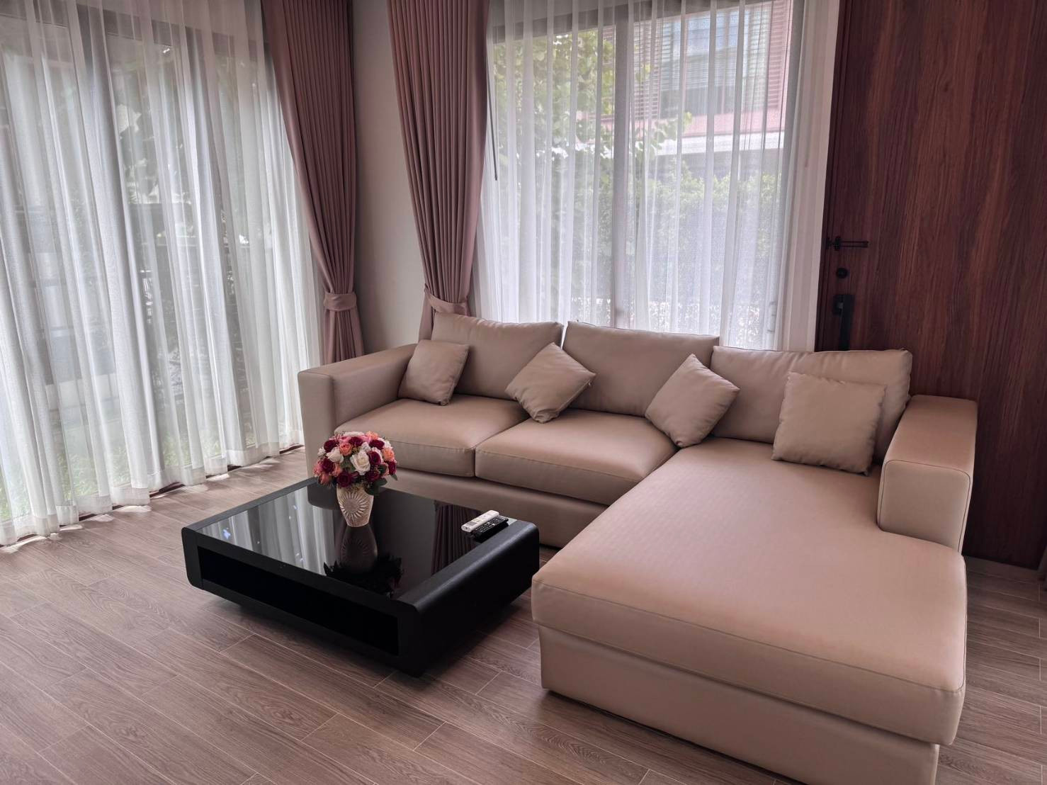 🏡✨ บ้านเดี่ยวฟีลรีสอร์ต ที่ทำให้ทุกวันเหมือนได้พักผ่อน 🏡 Burasiri Krungthepkreetha🏡  สงบ เป็นส่วนตัว แต่เดินทางเข้าเมืองง่าย ใกล้พระราม 9 ทางด่วน และ สนามบินสุวรรณภูมิ ✈️🚗 – รูปที่ 4
