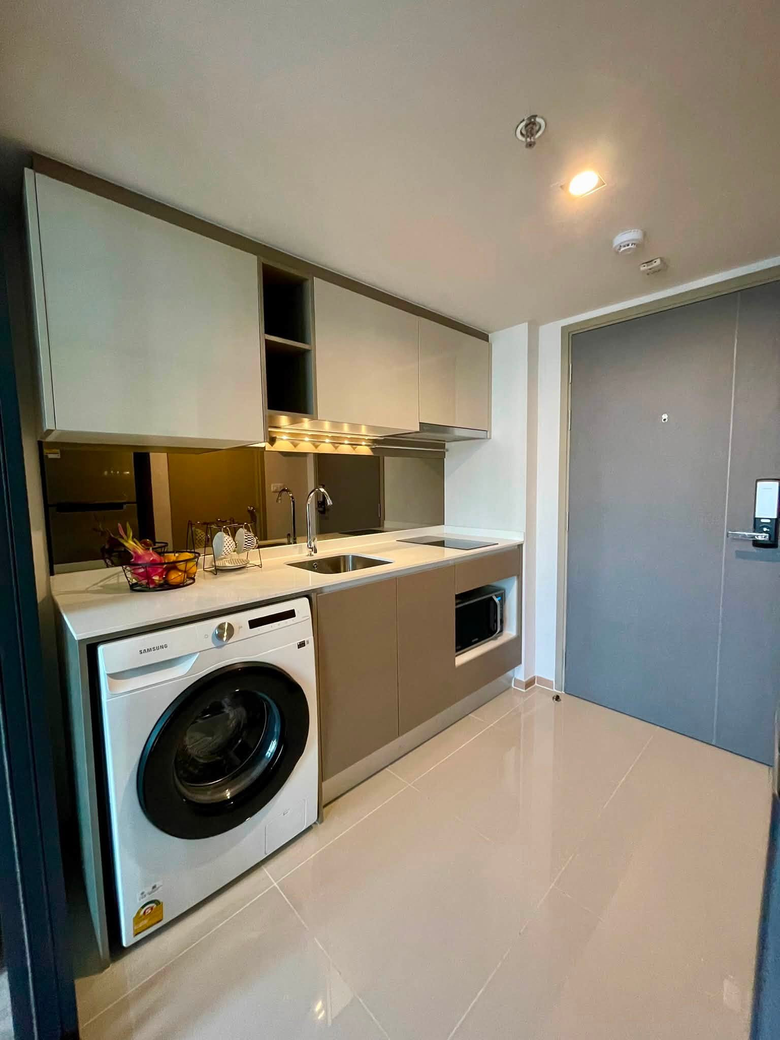 ให้เช่าคอนโด IDEO Rama 9 Asoke สไตล์ Modern Urban สวยหรู เรียบง่าย ใกล้ MRT พระราม 9 และ Airport Rail Link -RW008398 – รูปที่ 4