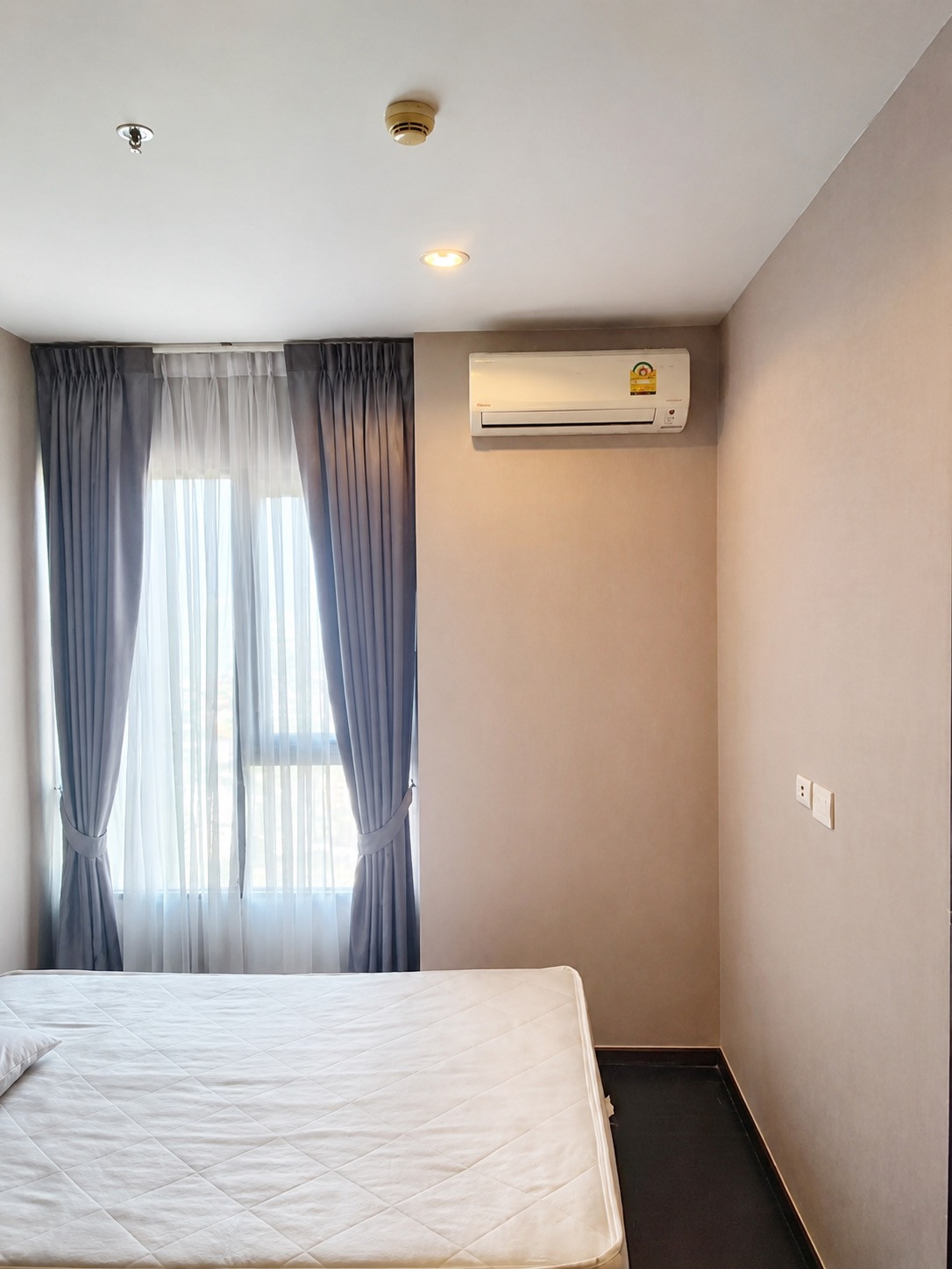 ให้เช่า C Ekkamai | 1 ห้องนอน | 30 ตร.ม. | ชั้นสูง | วิวเปิดโล่งทิศตะวันออก – รูปที่ 4