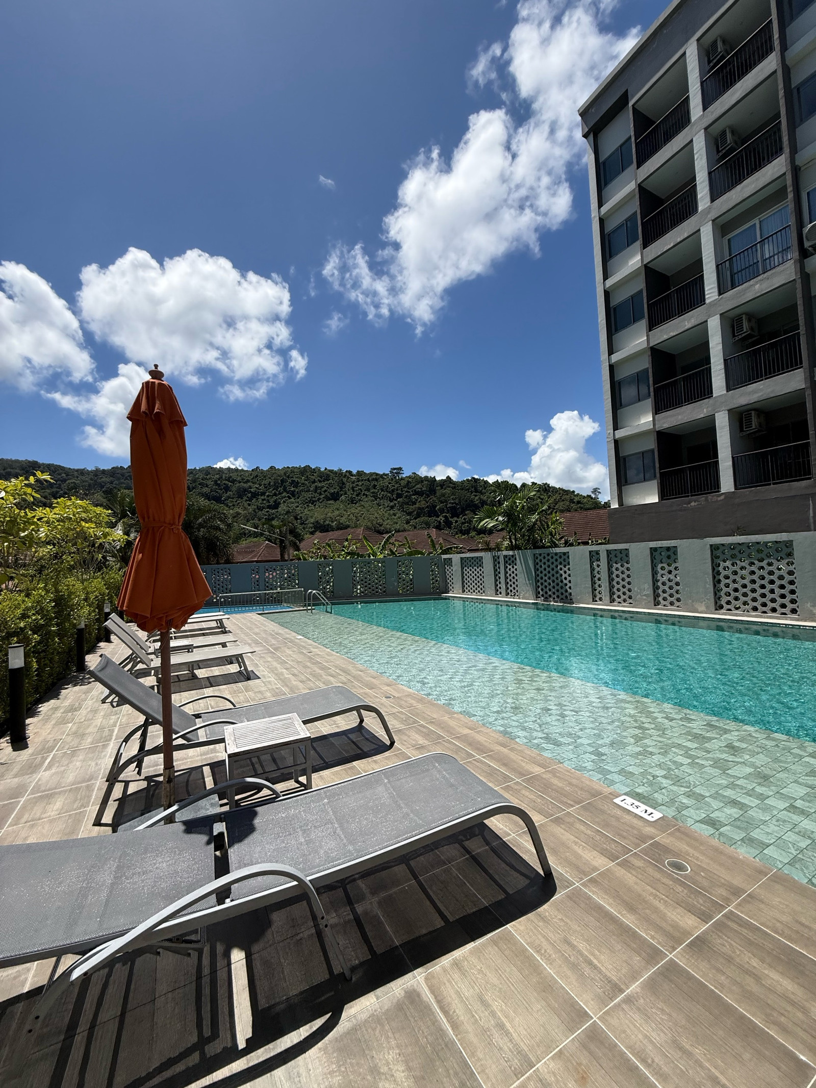 📌 ขาย / ปล่อยเช่า : โรงแรม Renovate ใหม่ในฉลองภูเก็ต , 255 ห้อง , 3 ไร่ 3 งาน 36.2 ตรว   📌 Selling : New Renovate Hotel In Chalong Phuket , 255 Rooms , 3 Rai 3 Ngang , 36.2 sqw   Full Facility  • Swimming | Meeting Room | All day dining | Fitness   ** N – รูปที่ 3