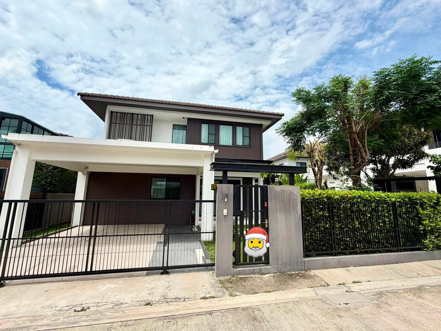 🏡 Single house for rent, Manthana Bangna Km. 7, 4 bedrooms, 3 bathrooms, beautiful house, potential location, near Mega Bangna, convenient travel, close to the expressway, ready to move in 🔥 Very special price 68,000 baht/month! 🔥 🏡 Single house for rent, Manthana Bangna Km. 7, 4 bedrooms, 3 bathrooms, beautiful house, potential location, near Mega Bangna, convenient travel, close to the expressway, ready to move in 🔥 Very special price 68,000 baht/month! 🔥