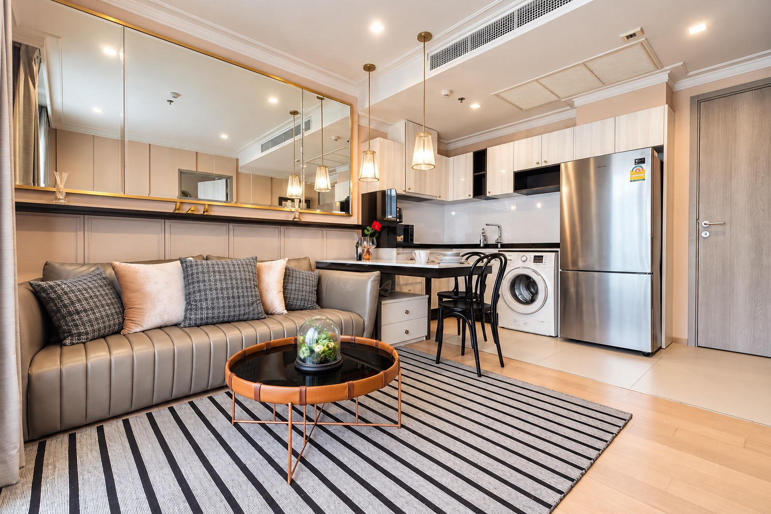 [เช่า/ขาย] HQ Thonglor | 44 SQM | 29th Floor |  ใกล้ BTS ทองหล่อ 