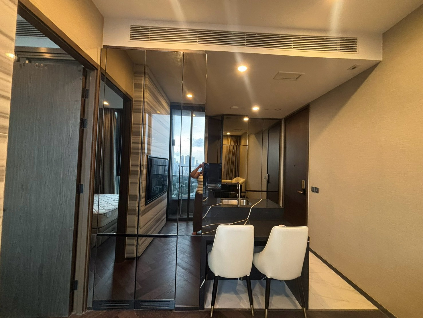 the esse sukhumvit 36 For Rent the esse sukhumvit 36 For Rent
