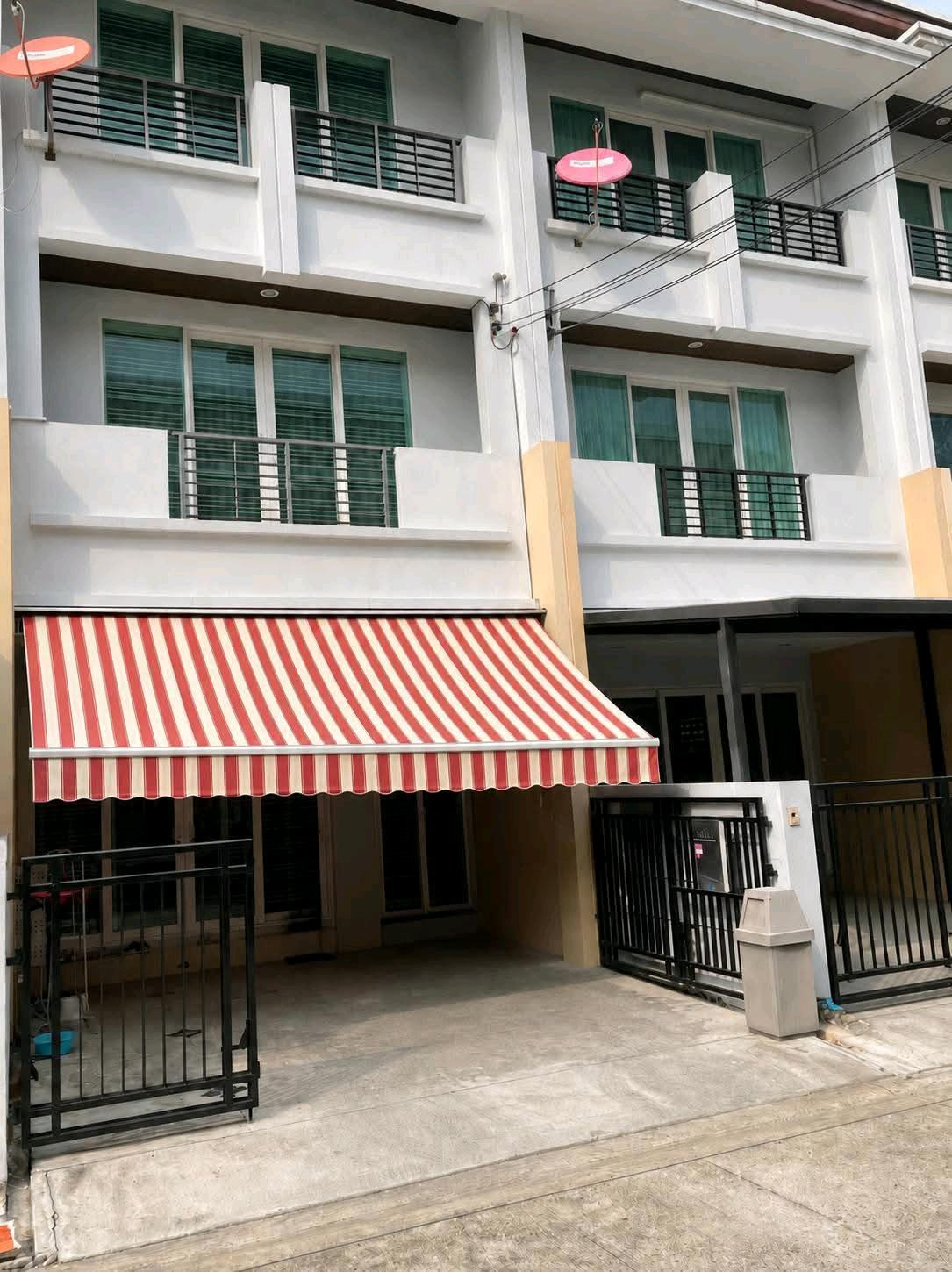 TOPIC : 🔥 Townhome for rent, Baan Klang Muang S Sense Rama 9 - Lat Phrao.
