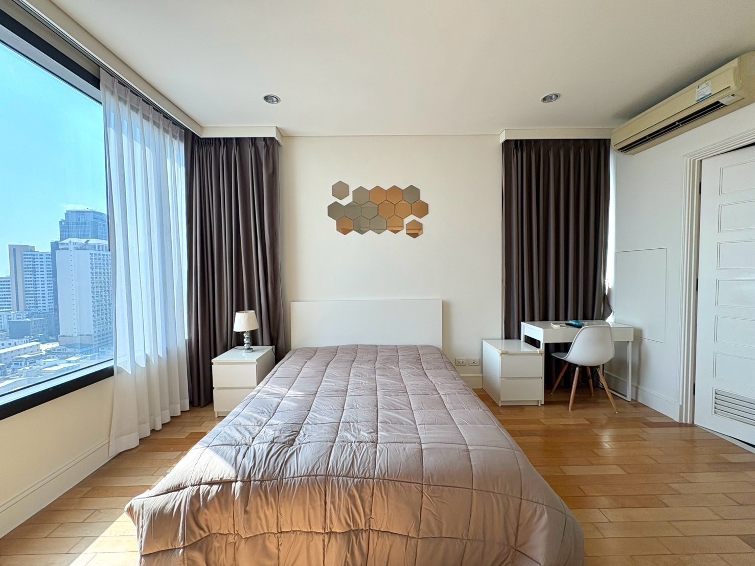 ☁️Aguston sukhumvit 22🌟 sale: 6.9mb ห้องขายราคาดีย่านพร้อมพงษ์ ☁️Aguston sukhumvit 22🌟 sale: 6.9mb ห้องขายราคาดีย่านพร้อมพงษ์