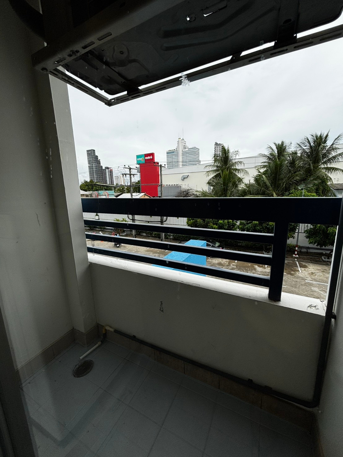 Lumpini Place Sathorn Narathiwas | ห้องสตูดิโอ 30 ตร.ม. | 10,000 บาท/เดือน | ทำเลดี ใจกลางสาทร – รูปที่ 4
