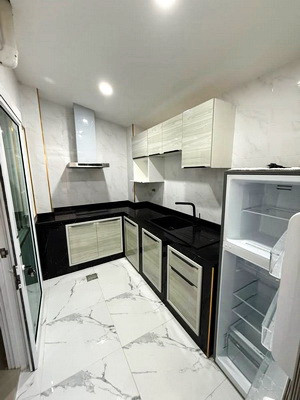 [ให้เช่า] FOR RENT GOLDEN TOWN SATHORN / 4 bedrooms 3 bathrooms / 20 Sqw. 117 Sqm. **28,000** PET FRIENDLY. CLOSE TO BTS WUTTAKAT – รูปที่ 4