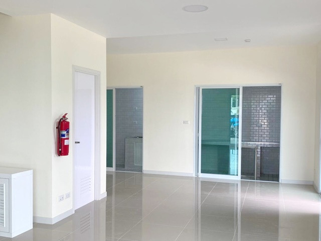 Corner Townhome Wongwaen Lamlukka Klong 5 Traiphat School 60 m Maruay Market Hathairat54 3Bed 2Bath7 – รูปที่ 4