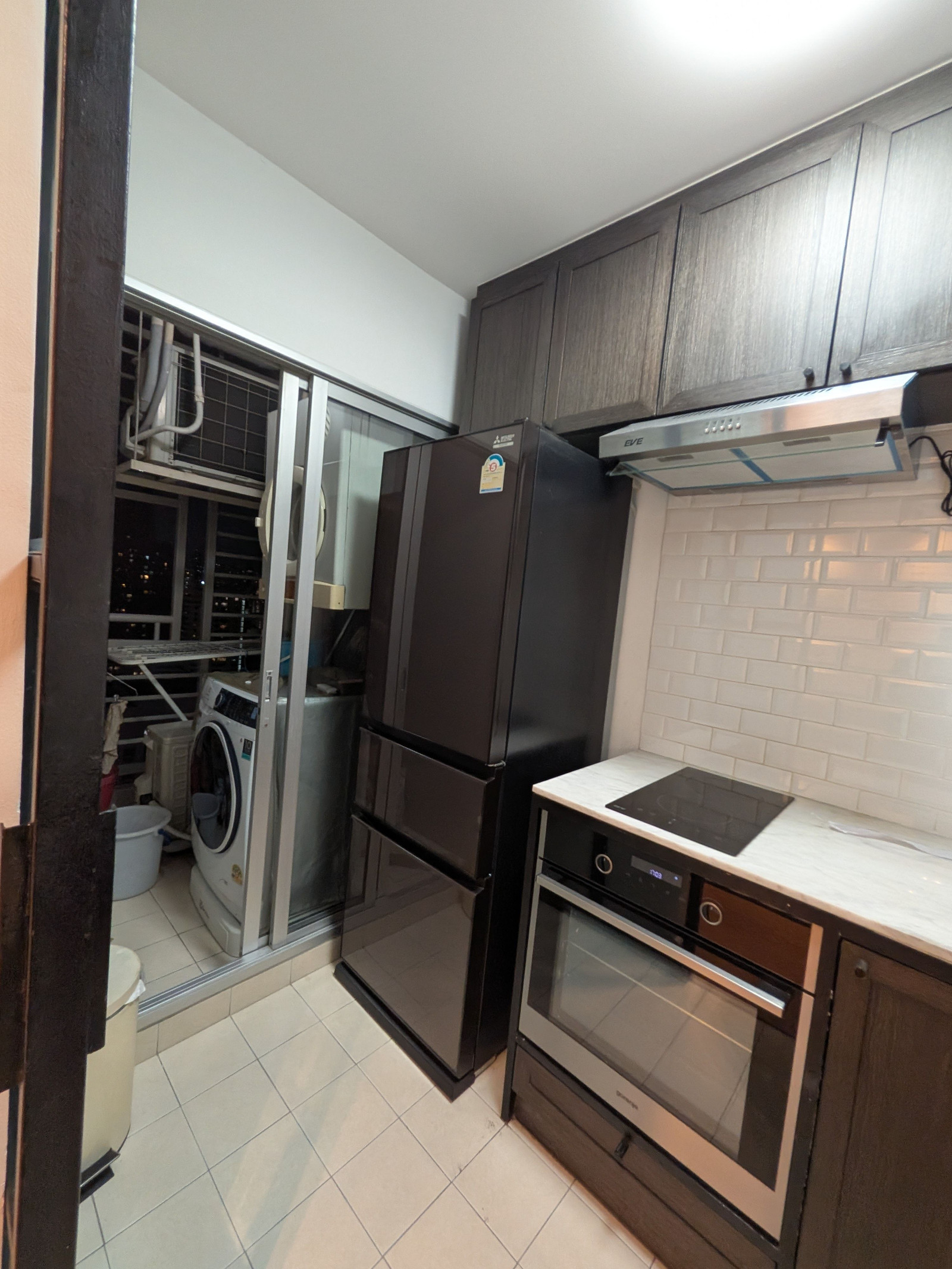 ให้เช่า ห้องมุมชั้นสูง ตกแต่งใหม่สไตล์ Loft คอนโด วัน เอ็กซ์ สุขุมวิท 26 (Condo One X) 1 นอน 50 ตรม ชั้น 23 วิวเมือง ใกล้ BTS พร้อมพงษ์ – รูปที่ 2