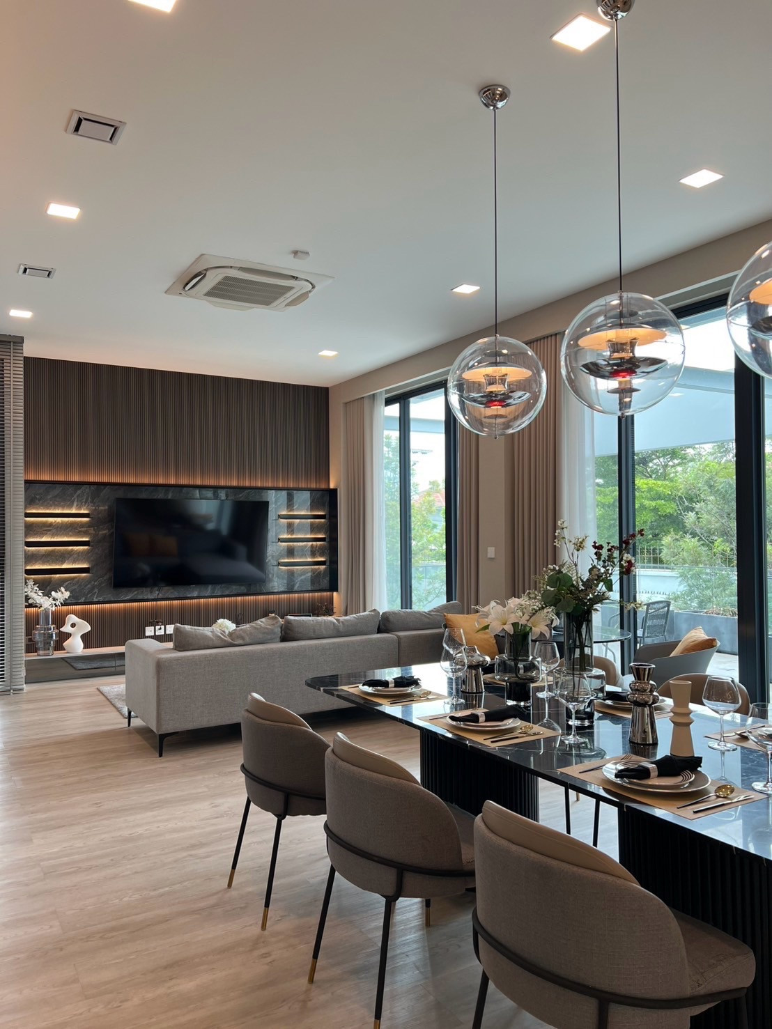 Vive Krungthep Kreetha ปล่อยเช่าบ้านหรู 3 ชั้น แปลงมุม – รูปที่ 3