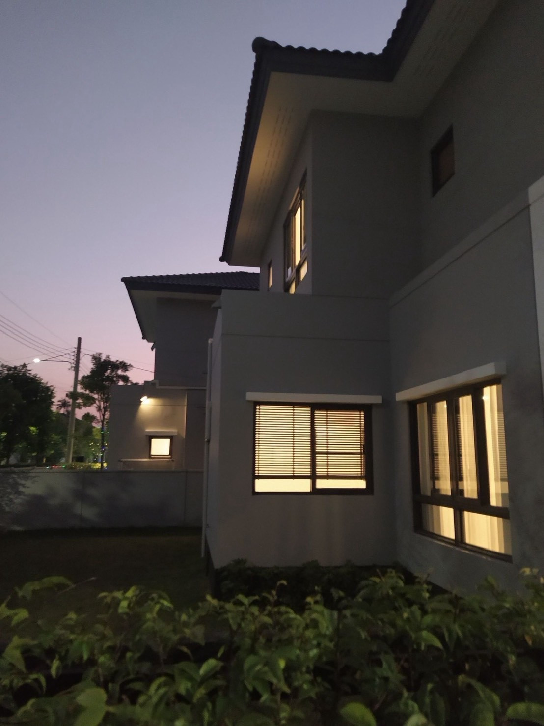 บ้านเดี่ยวทิศเหนือใกล้รถไฟฟ้าแปลงมุมสวย 4นอน5น้ำ3จอด – รูปที่ 4
