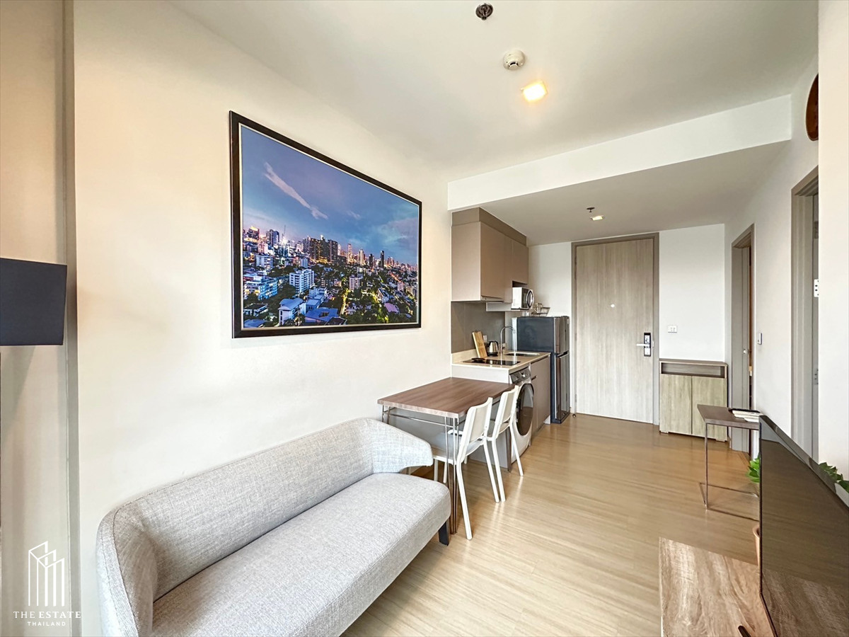 Condo for RENT Whizdom Connect, dont miss it, high floor 30 and up, 1 bedroom. Condo for RENT Whizdom Connect, dont miss it, high floor 30 and up, 1 bedroom.