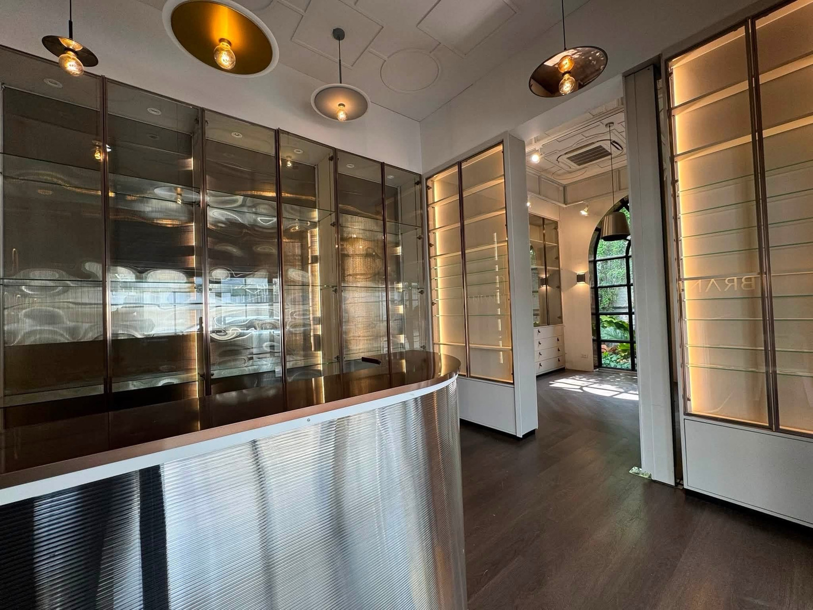 📌 Rental : Stand Alone Building In Thonglor , 900 sqm , 200 sqw , 6 Parking lot  ** Office / Studio / Clinic / Gym / etc **    🔥🔥Rental Price : 320,000 THB / Month 🔥🔥  📱 𝙏𝙚𝙡 : 061-9979915  📱 𝙒𝙝𝙖𝙩𝙨𝘼𝙥𝙥 : 061-997-9915   #เซ้งร้าน #nightclub – รูปที่ 2