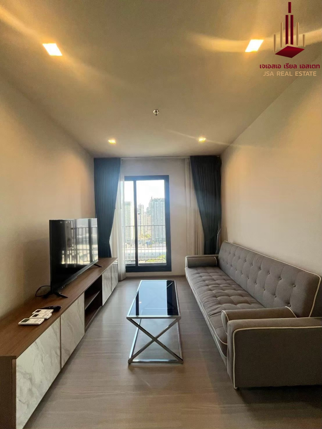 ✨ For Sale: Life Asoke Hype Condo ✨ 💰 Only 9,590,000 THB ✨ For Sale: Life Asoke Hype Condo ✨ 💰 Only 9,590,000 THB