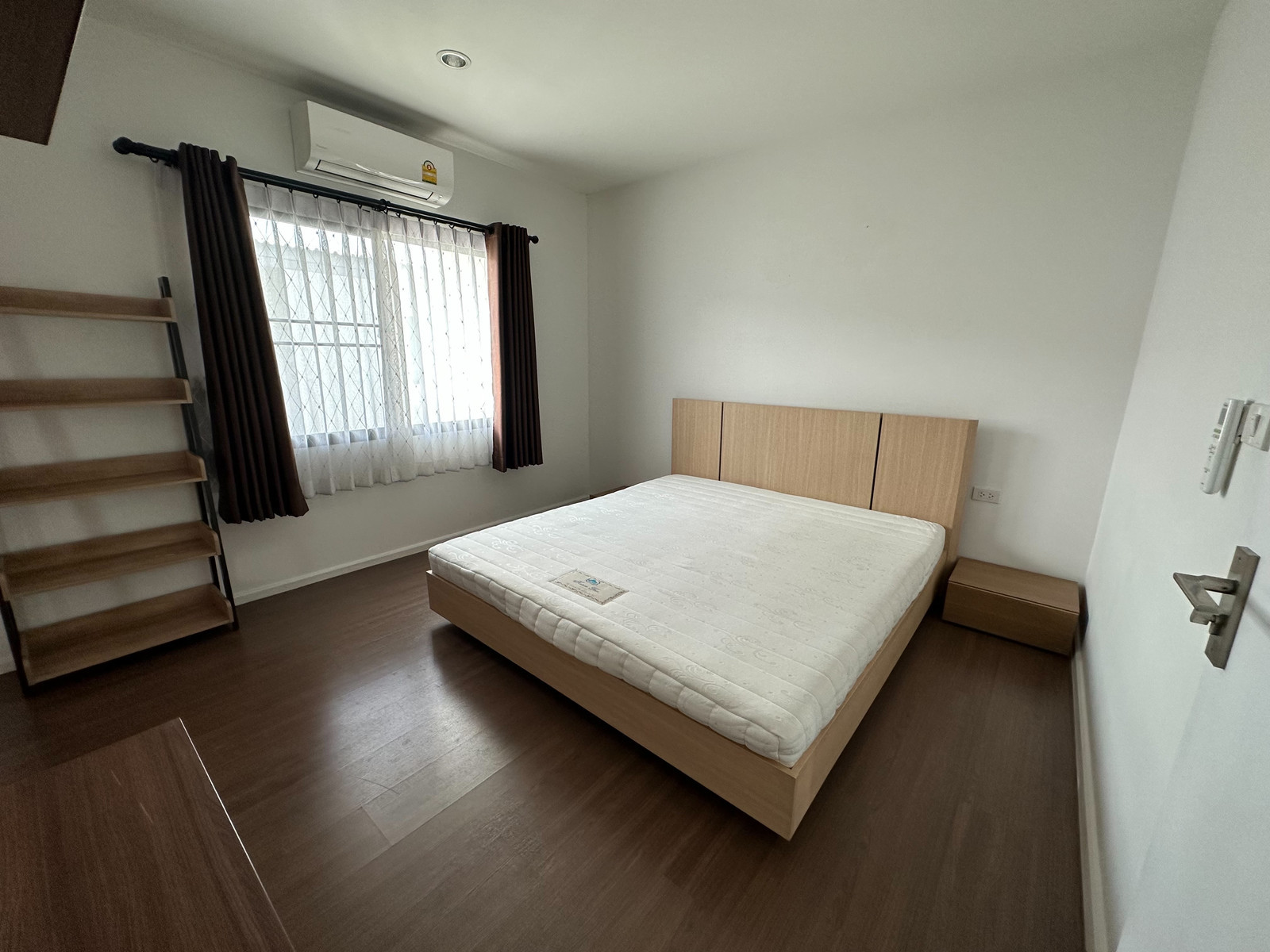 (รหัส ME230) ให้เช่าบ้าน โครงการ Plex Residence Nawamin 111 : เพล็กซ์ เรสซิเดนซ์ นวมินทร์ 111 – รูปที่ 2