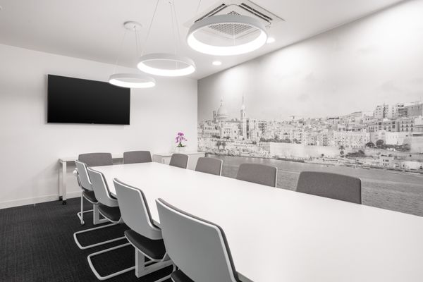 ค้นหาพื้นที่ออฟฟิศใน Regus Pichai สำหรับ 4 พนักงาน พร้อมการดูแลทุกอย่างให้ครบครัน