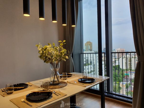 ✨Flash Deal ✨Noble BE33 ( 2Bed 2Bath 51.98SQM.) พร้อมอยู่ ! เพียง 55,000 บาทต่อเดือน Tel.0981315848 @propmatch 