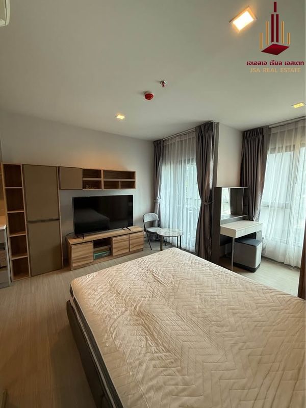 ✨ For Rent: Life Asoke - Rama 9 Condo ✨ 💰 Only 15,000 THB/month