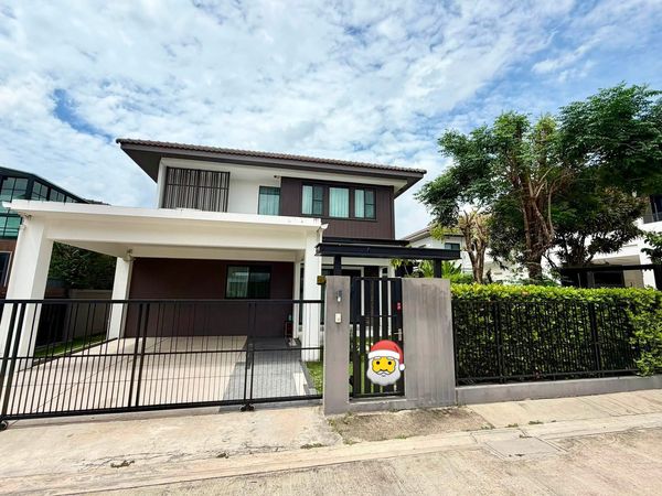 🏡 Single house for rent, Manthana Bangna Km. 7, 4 bedrooms, 3 bathrooms, beautiful house, potential location, near Mega Bangna, convenient travel, close to the expressway, ready to move in 🔥 Very special price 68,000 baht/month! 🔥