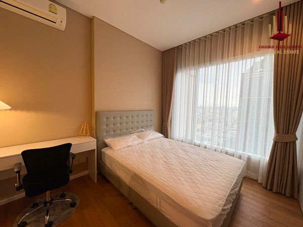✨ For Rent: The Saint Residences Condo ✨ 💰 Only 17,000 THB/month 