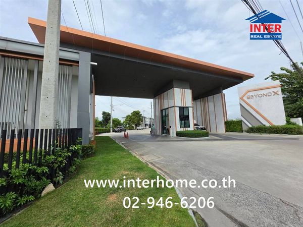ทาวน์โฮม 2 ชั้น 17.5 ตร.ว. หมู่บ้านบียอนด์เอ็กซ์ ปทุมธานี-ลาดหลุมเเก้ว ทาวน์โฮมมือสอง บียอนด์ เอ็กซ์ปทุม ซอยเทศบาล4 ถนนปทุมธานี-บางเลน ถนนเทศบาล4 ลาดหลุมแก้ว ปทุมธานี 