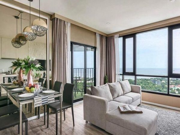 Knightsbridge The Ocean Sriracha: Luxury 2-bedroom condo for rent with panoramic ocean views.