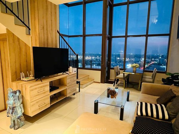 ✨Flash Deal ✨The Emporio Place Sukhumvit 24 ( 1Bed 2Bath 83SQM.) พร้อมอยู่ ! เพียง 55,000 บาทต่อเดือน Tel.0981315848 @propmatch 
