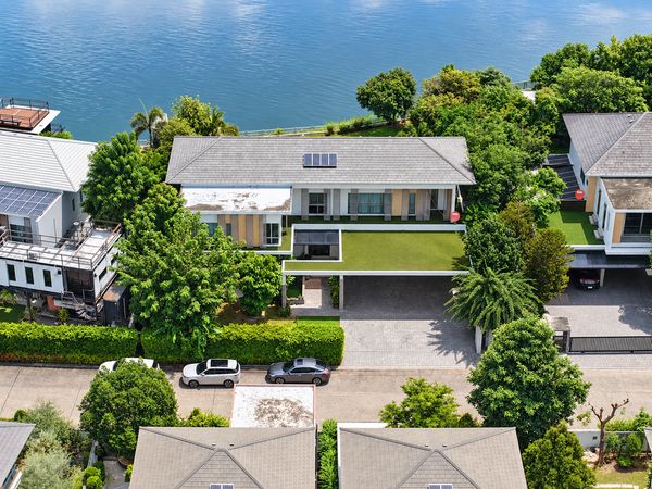 ขายบ้านริมทะเลสาบ Perfect Masterpiece Lakeside (297.6 ตร.ว.) บรรยากาศส่วนตัว สไตล์รีสอร์ท 