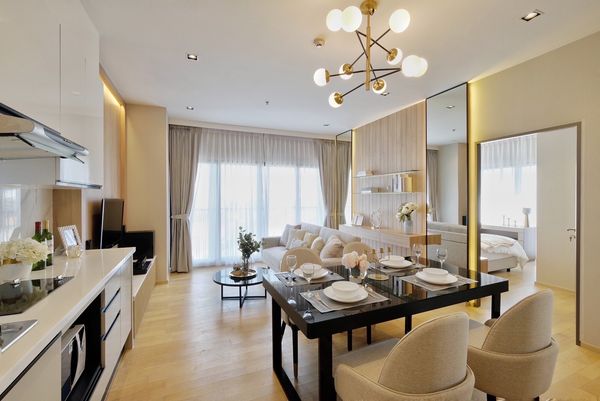 Noble Reveal for rent, 1 bedroom, 1 bathroom, near BTS Ekkamai, convenient travel, good central location. Ready to move in