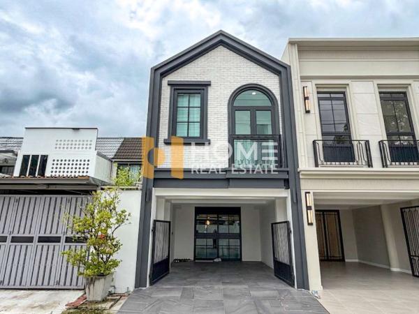 Townhouse, Soi Pridi Phanomyong 42 / 3 Bedrooms (SALE WITH TENANT) GNG248