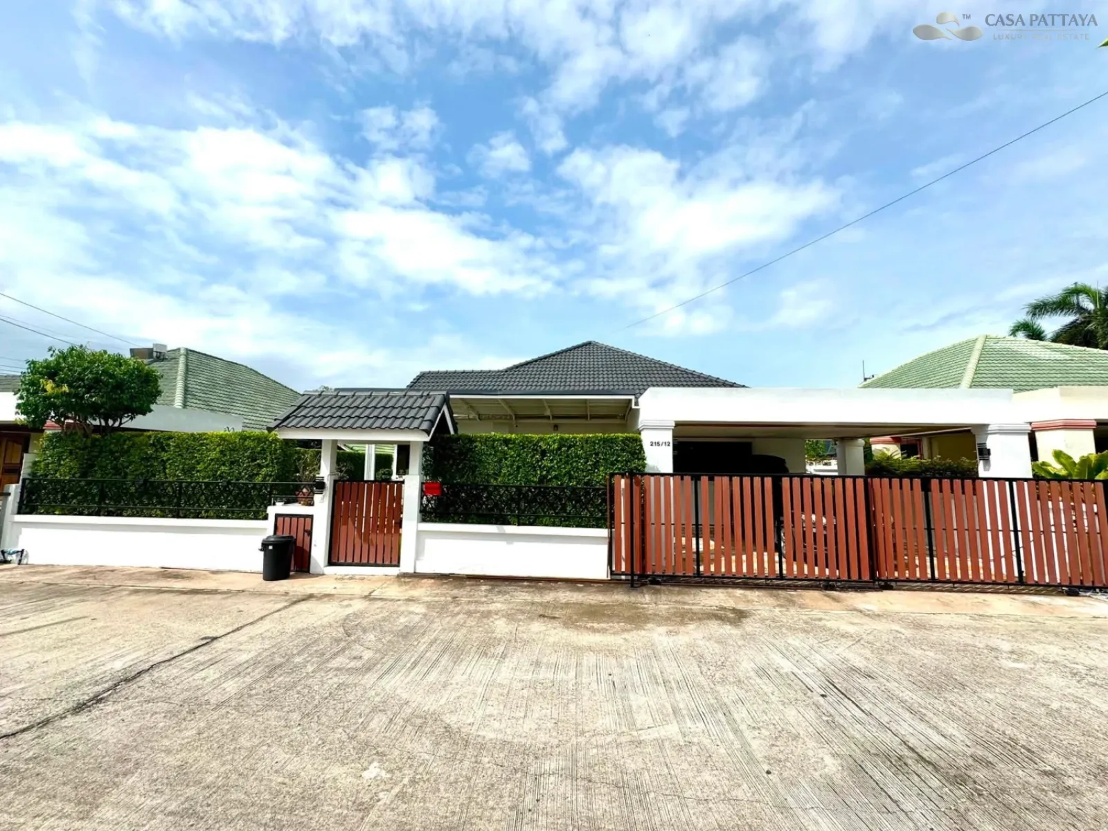 Detached House for Sale in Soi Siam, Pattaya (Siam Place Village) Detached House for Sale in Soi Siam, Pattaya (Siam Place Village)